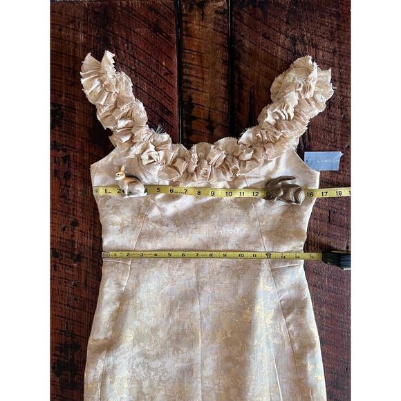 London Times  Ivory & Gold Shimmery Print Sleeveless Dress Ruffled Neckl… - Picture 14 of 14